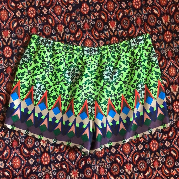 NWT J.Crew 100% Silk Gemstone Shorts - Picture 4 of 8